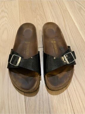 Birkenstock Madrid glitter finish leather strap size 40